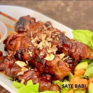 Sate Babi Manis (5 Skewers) (Sweet Pork Skewers) by A'la Indo