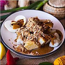 Siomay Bandung (Indonesian dim sum with peanut sauce) by Shalom