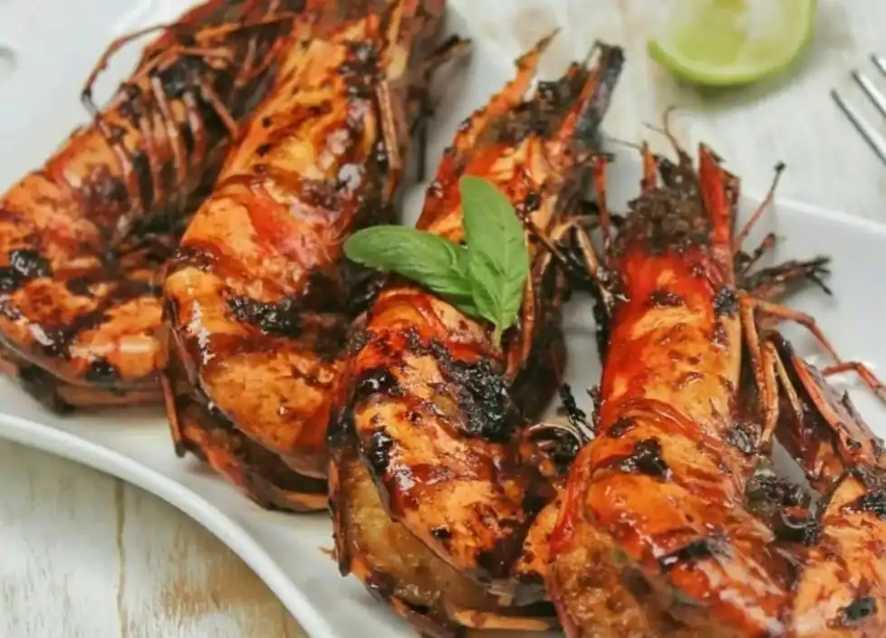 Udang Bakar (Grilled Prawn) by The Sawah