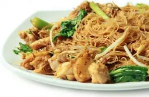 Bihun Goreng (Stir-Fried Rice Vermicelli Noodle)