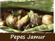 Pepes Jamur (Roasted Mushroom with Onions, Chilli & Spices in Banana Leaves)