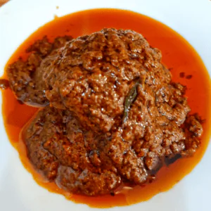 Rendang (Spicy Beef in Coconut Cream) 2pcs