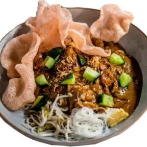 Ketoprak (Vegetarian Tofu Salad with Peanut Sauce) by Growers Cafe