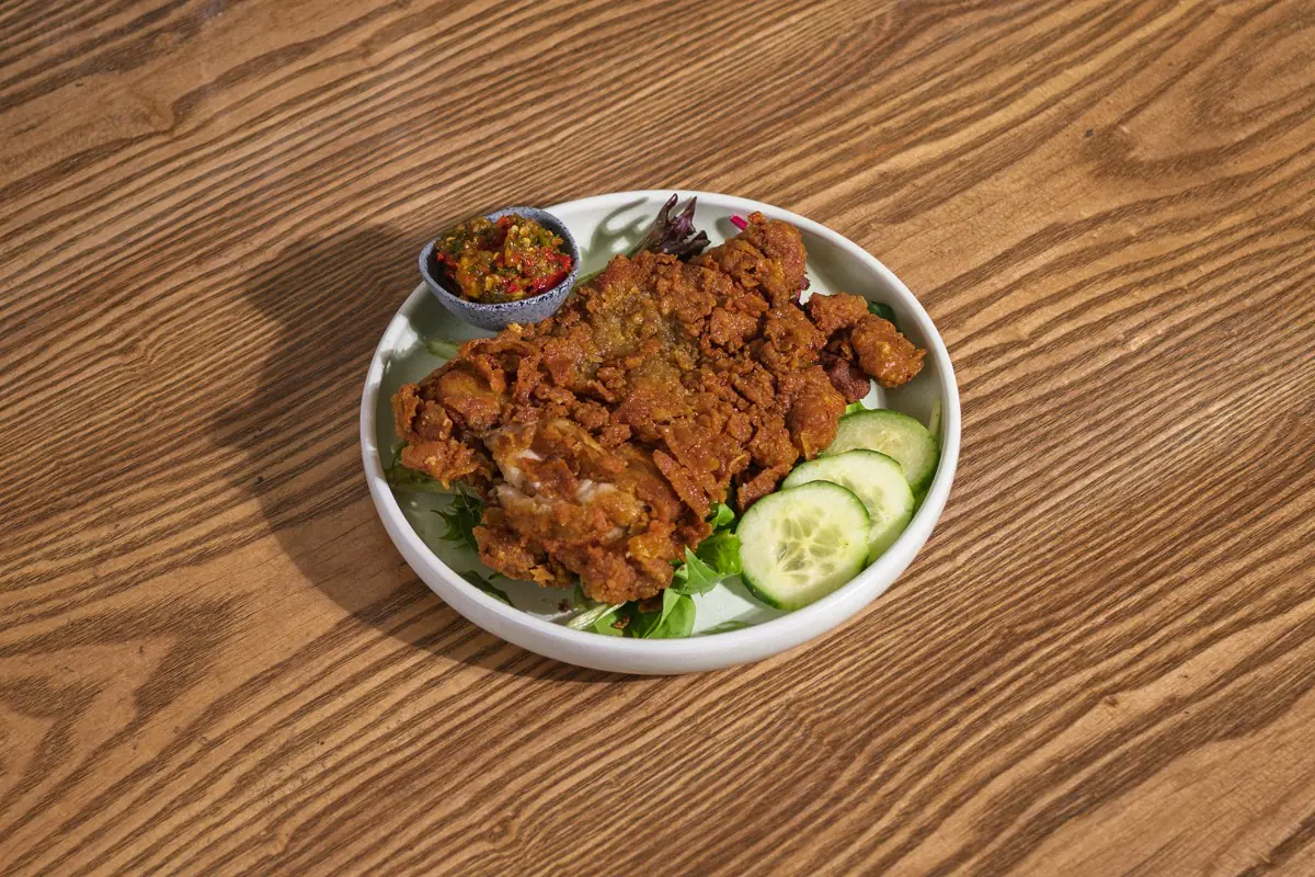 Ayam Geprek (Battered Fried Chicken with sambal garlic)) by Ria Ayam Penyet